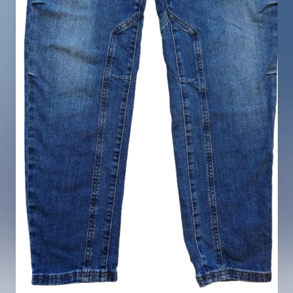 Pilcro The Wanderer Mid-rise Women's Jeans Size: 27 - Picture 2 of 12